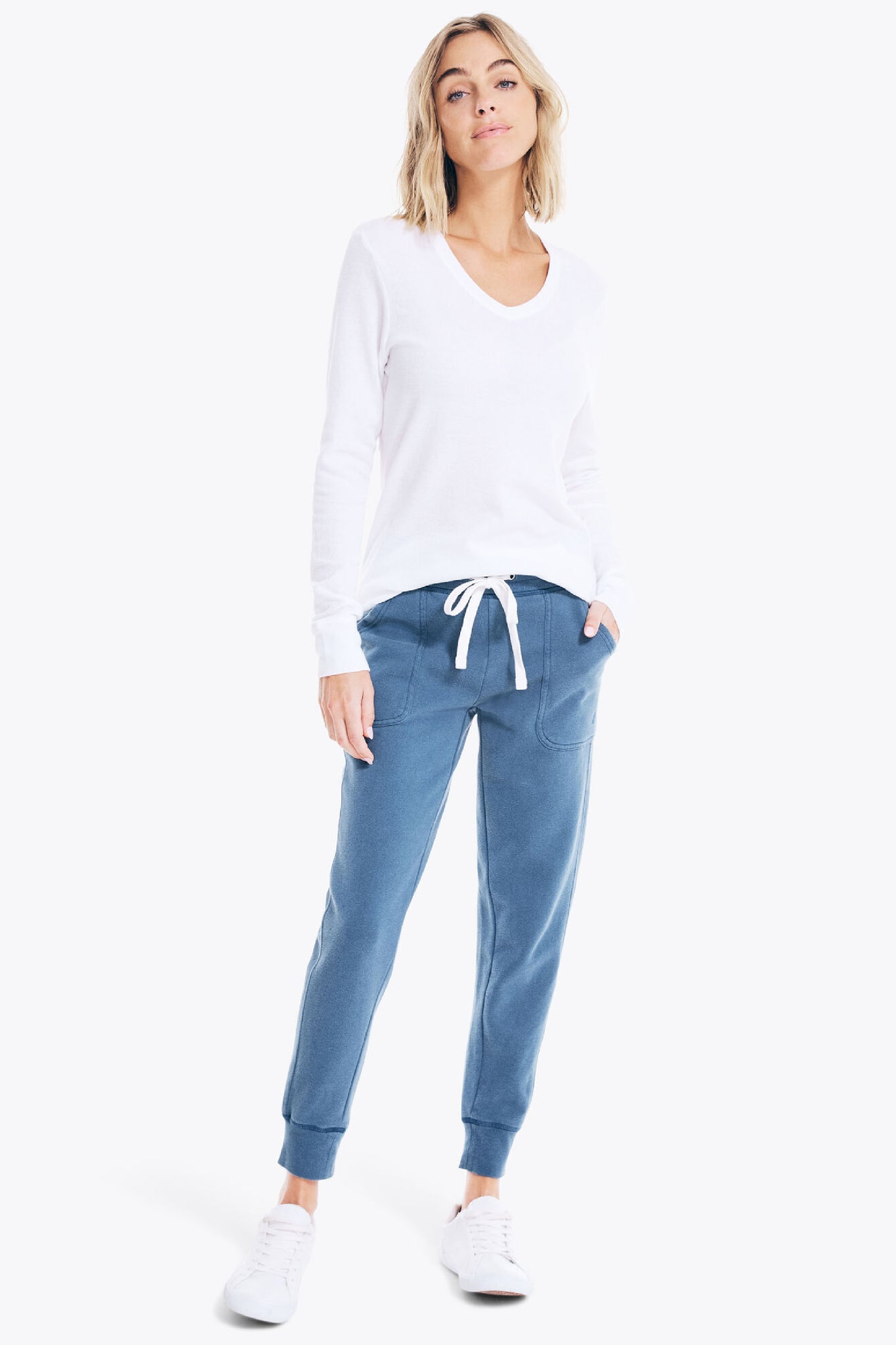 NAUTICA Women's Thermal Long Sleeve V-Neck